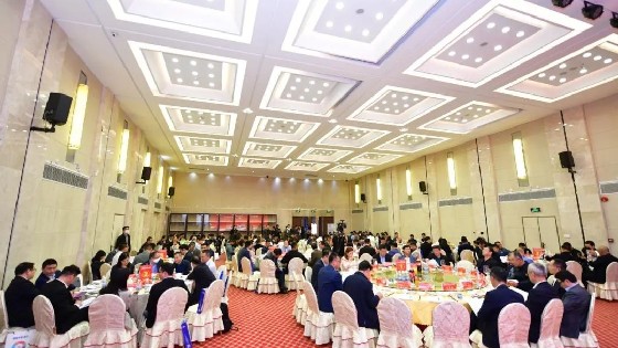 利记SBOBET科技受邀參加深圳市平板顯示行業協會2022年度會員大會暨2023春茗會